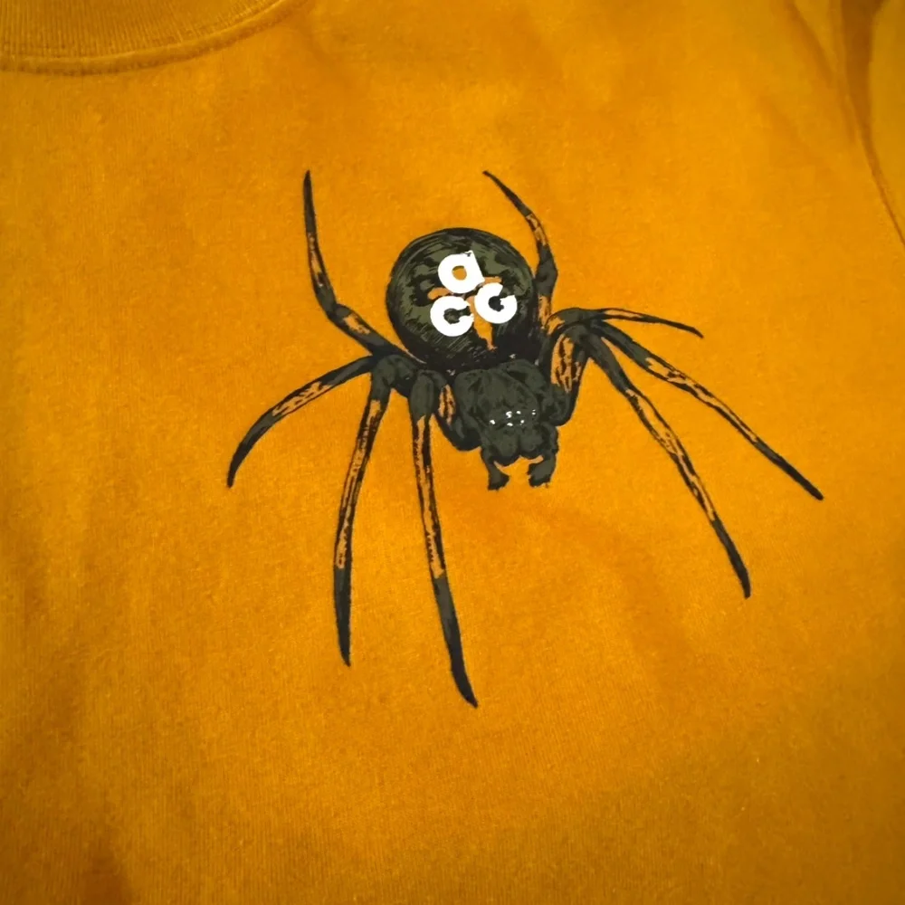 Nike ACG "Insect" Long Sleeve Yellow Loose Fit T-shirt Men's Size XS - Picture 3 of 12